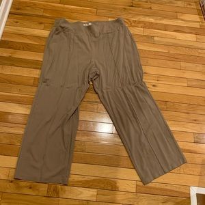 22/24W Cato stretchy tan ponte pants